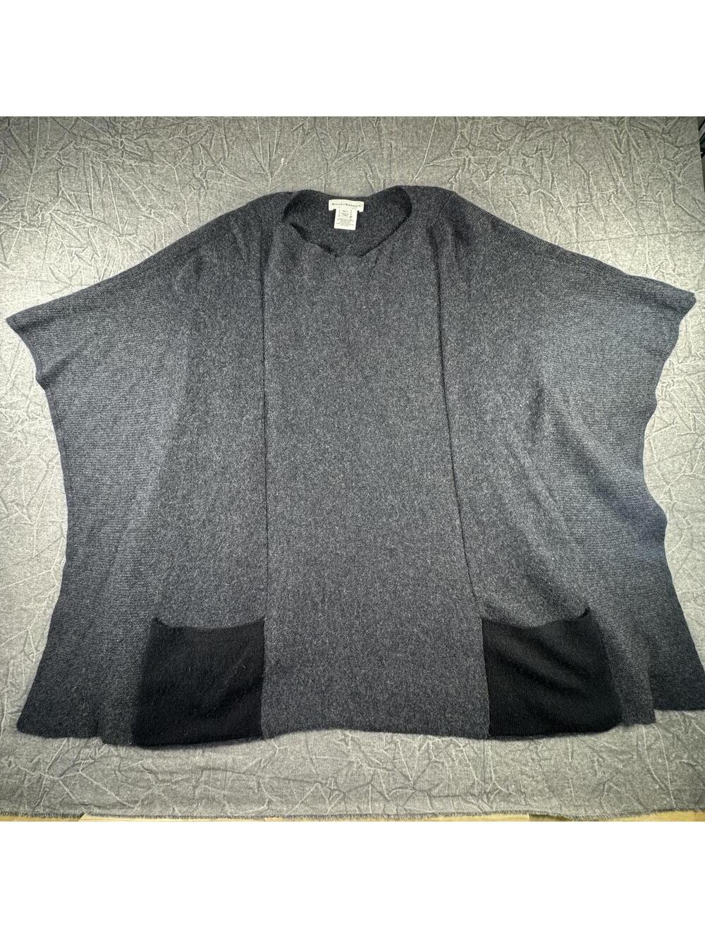 White Warren Pancho Women's M/L Black 100% Cashmere